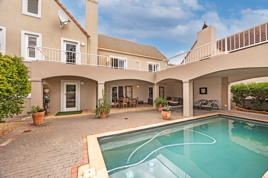 3 Bedroom Property for Sale in Boschenmeer Golf Country Estate Western Cape